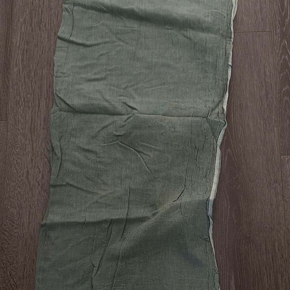 Elegant Green Scarf
